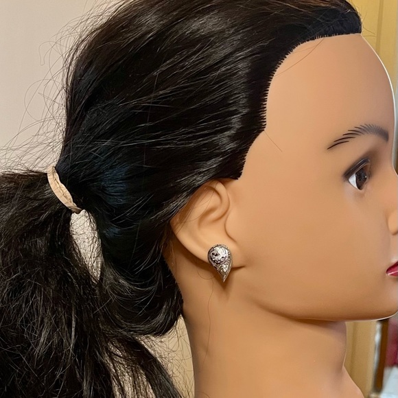 Sterling silver pierced earrings jewelry - Picture 5 of 16